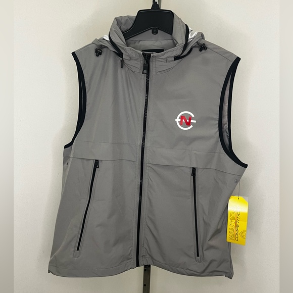 Nautica Competition Water-Resistant Hooded Gray Vest - Picture 1 of 2